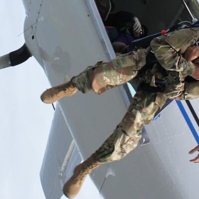 MP Soldier Skydive Challenge