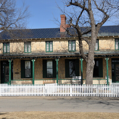 Fort Riley Custer House